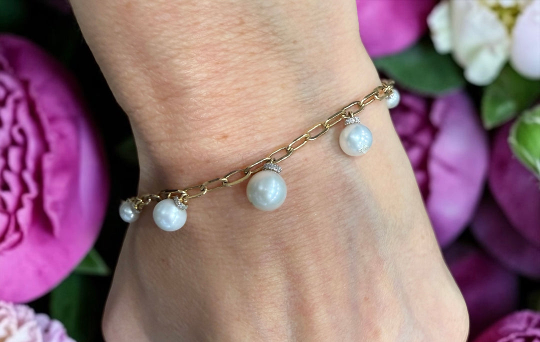 HANGING PEARLS  AND DIAMOND  BRACELET