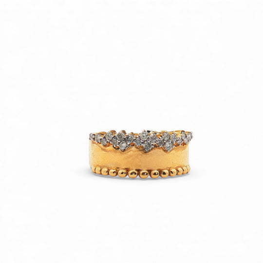 Diamond Border and Ball Ring