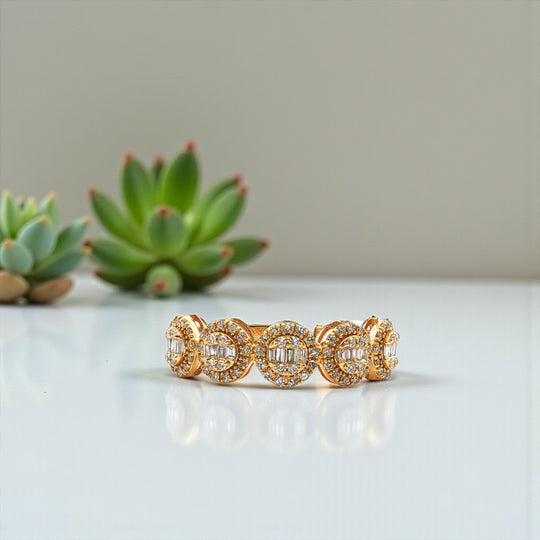Round Halo Band