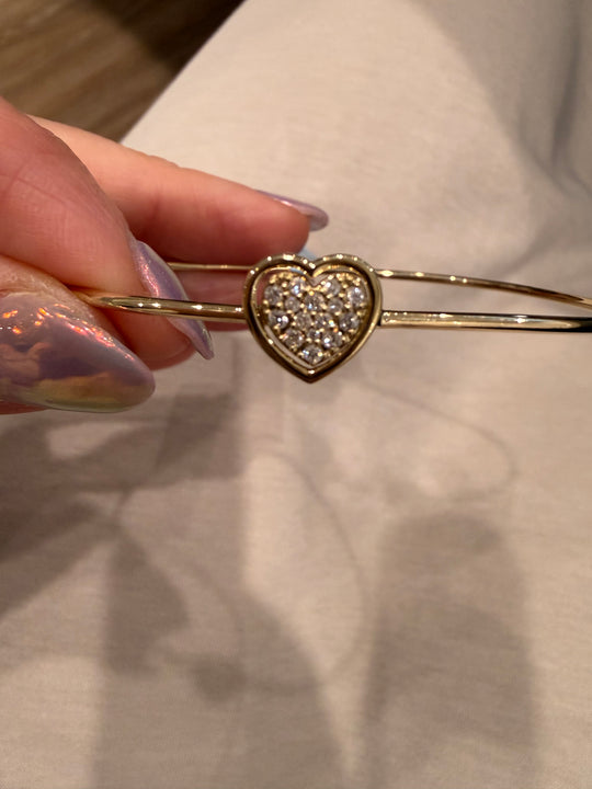 heart clasp bangle