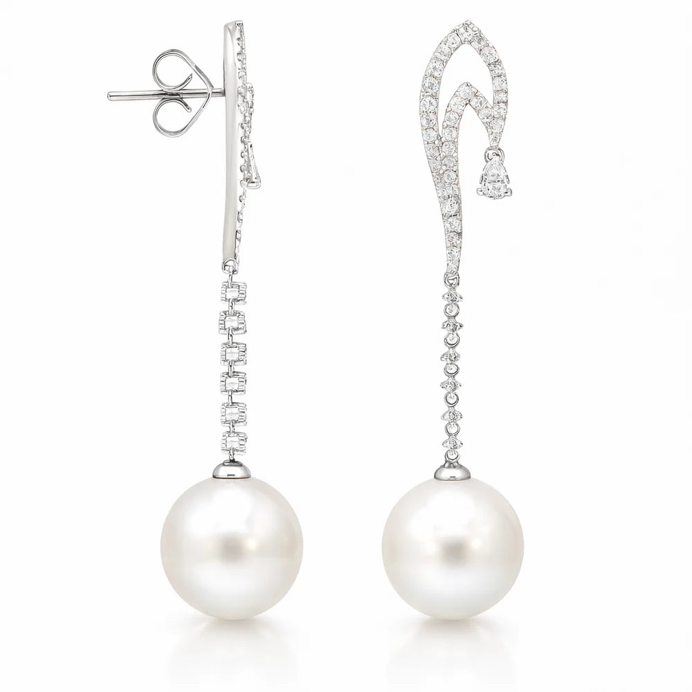 Diamond pearl drop earring with pear shape
