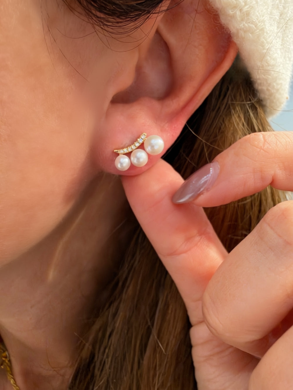 Diamond and Pearl Crawler earring