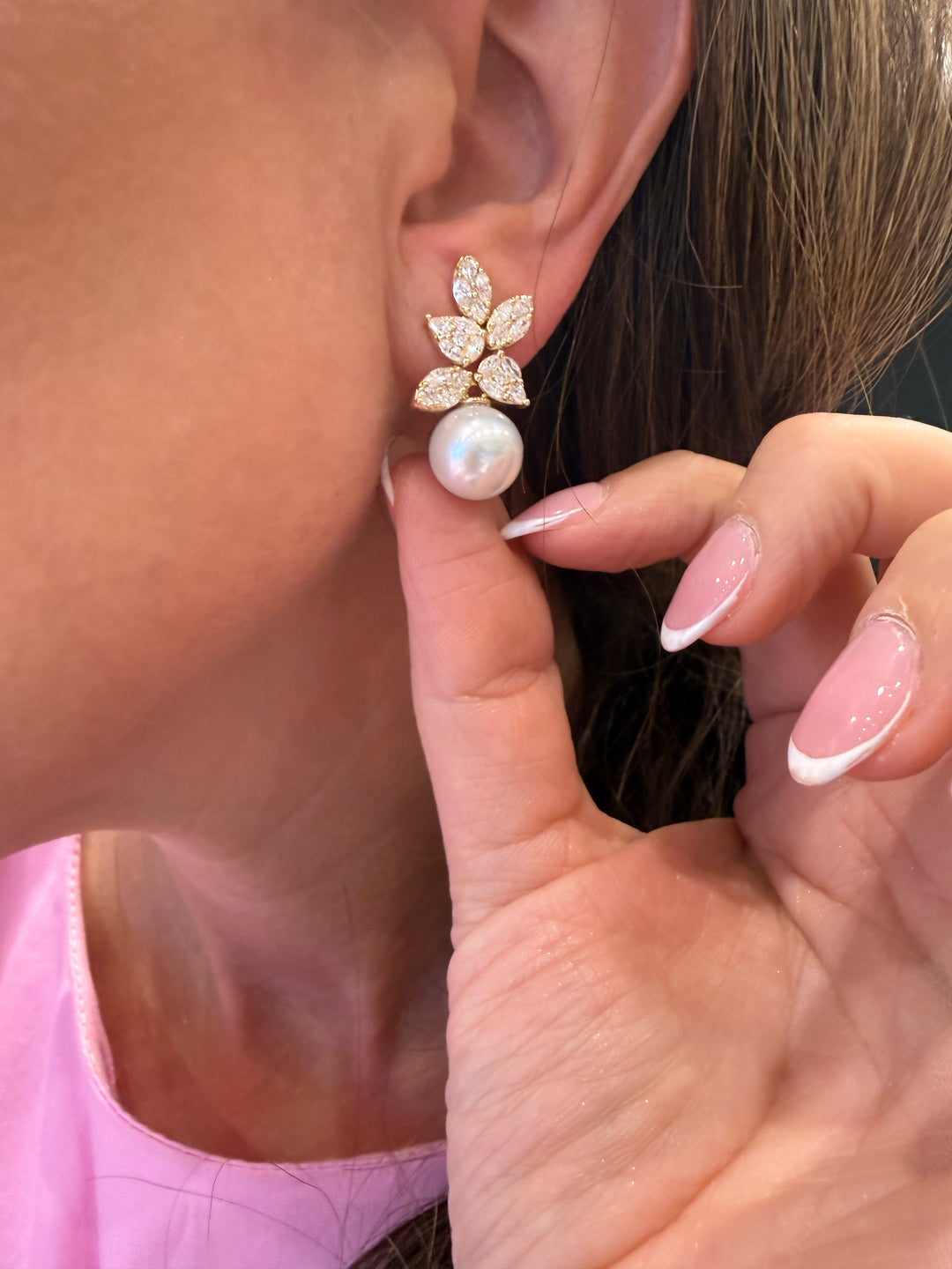 Diamond petal pearl earring