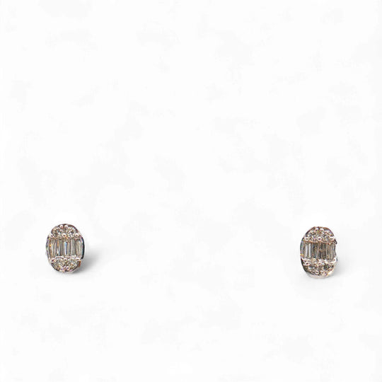 Oval Diamond studs