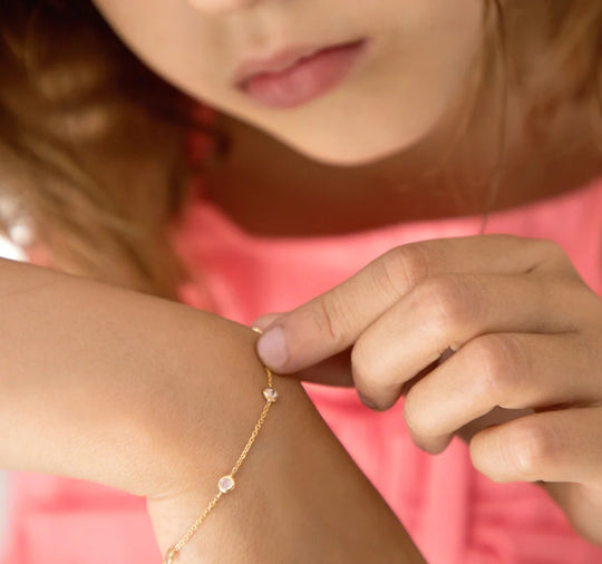 14K GOLD BEZEL CHILDRENS BRACELET